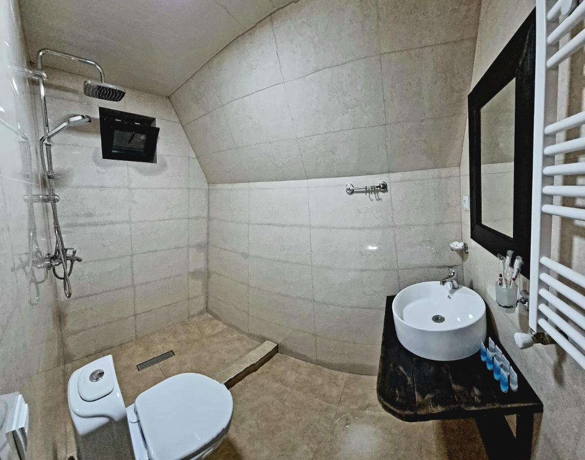 Appartement Kazbegi Compass Extérieur photo